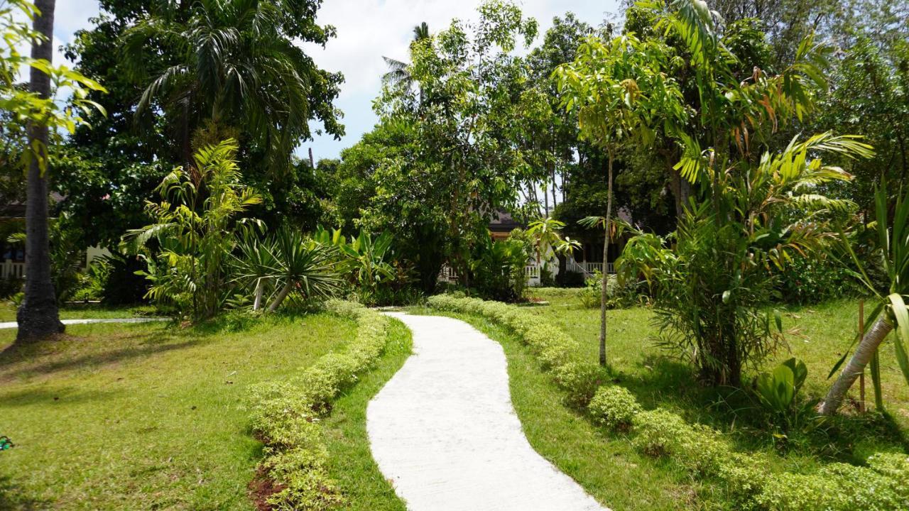 Treeya Lanta Hotel Koh Lanta Ngoại thất bức ảnh